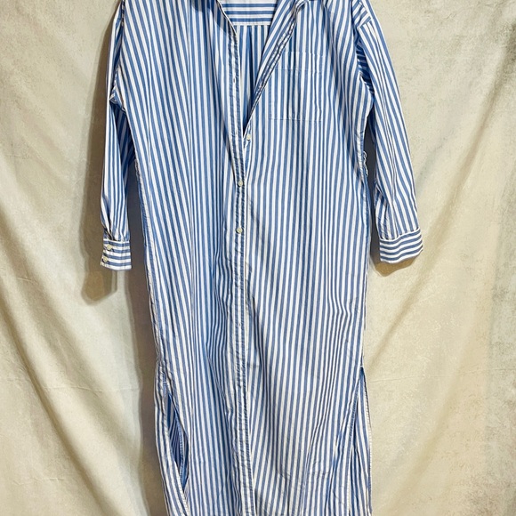 LOFT Striped Poplin Belted Midi Shirtdress
Size M Blue Stripes - Picture 7 of 13